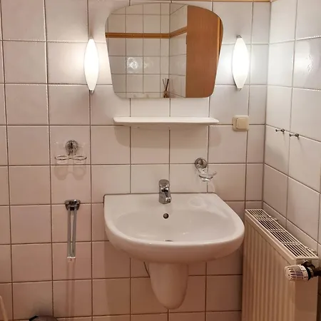 Laura - Am Wieker Bodden Gelegen Apartment Wiek auf Rügen